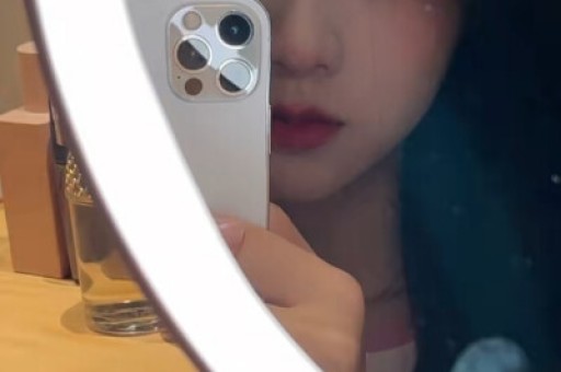 被李荣浩公开质问仅一天单依纯被曝“黑料”吃相难看越扒越有