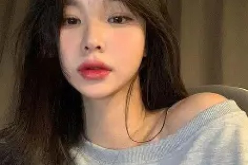 明星八卦！夜色甜蜜约会甜蜜瞬间定格《关注小玉妹每天聊八卦